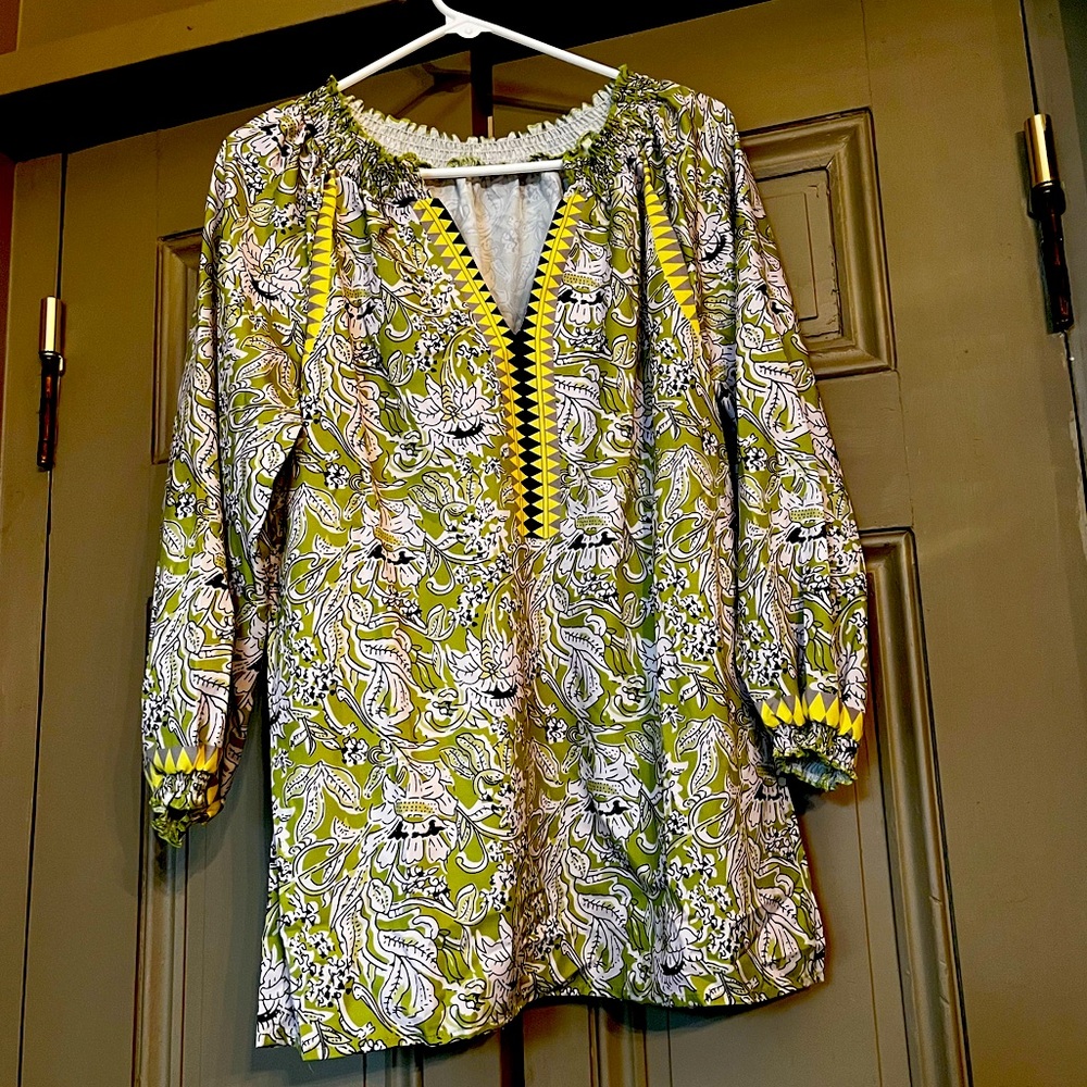 Cute green blouse
